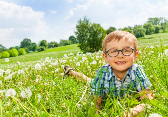 Playing outside improves kids' vision