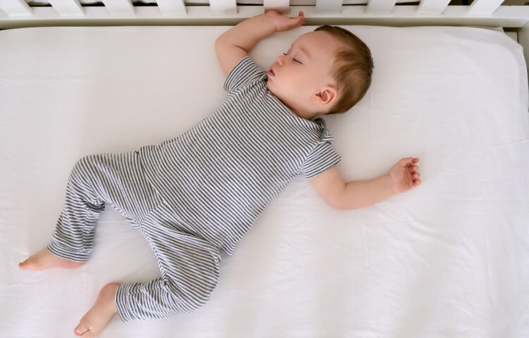 8 Must-Know Tips to Ensure Safe Sleep for Your Baby